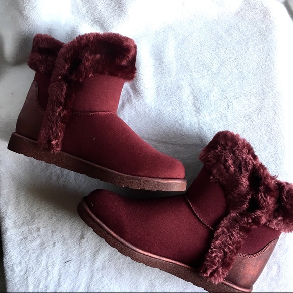 LAST Pair!!NEW in BOX SUEDE Winter BOOTS BOOTIES - Picture 4 of 8